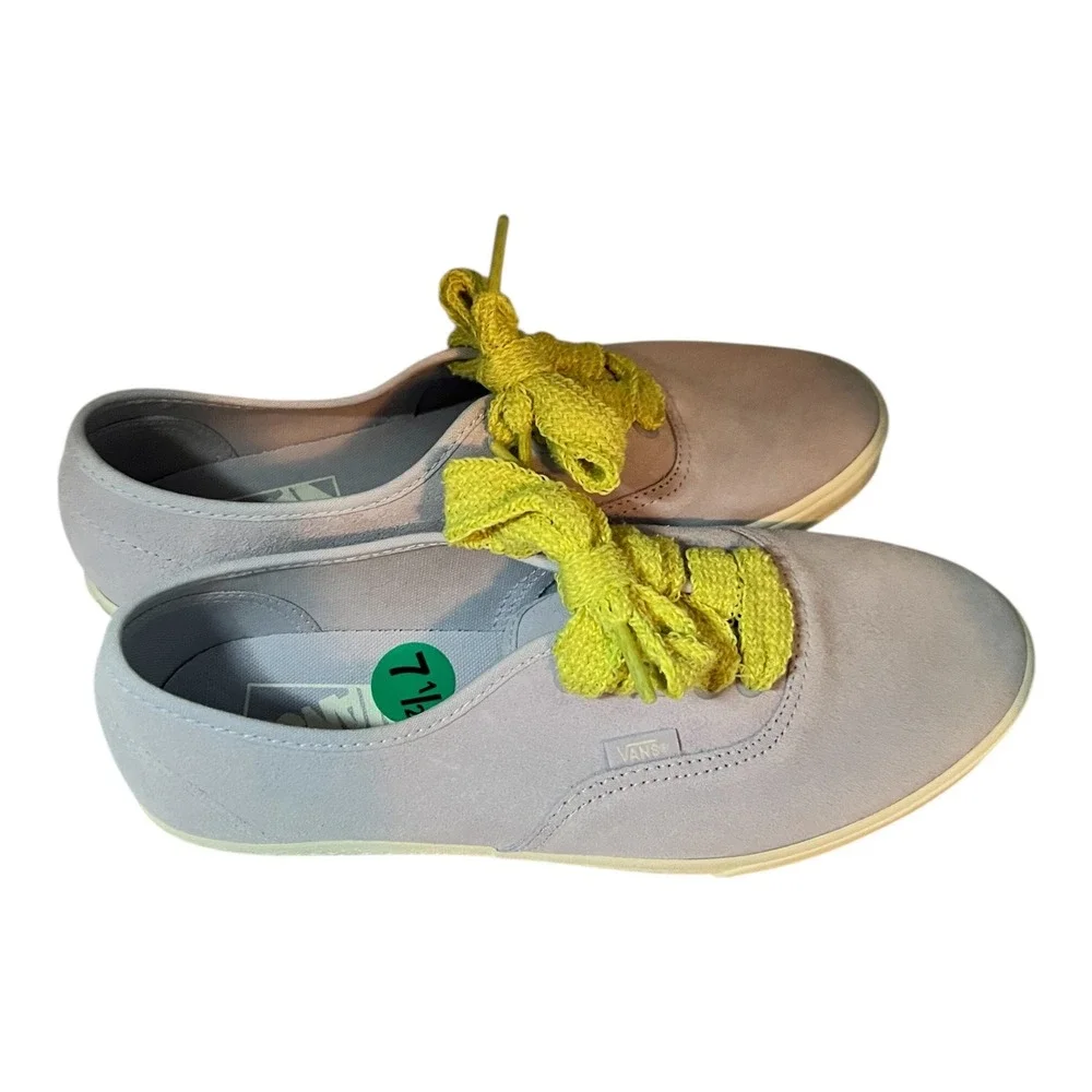 Vans Authentic Sneakers‎ Women Light Purple Suede Bright Yellow Laces Size 7.5